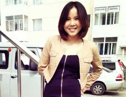 Эгдүүтэй төрх, гайхалтай хоолойтой дуучин А.Хишигдалайн шинэхэн зурагнаас